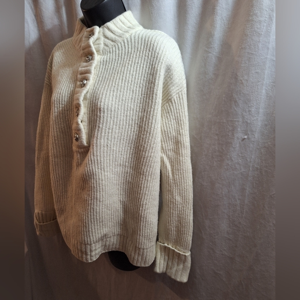 White Ribbed Button-Up Sweater - Picture 3 of 5